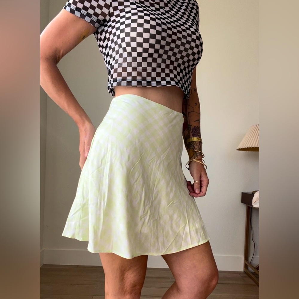 Divided H&M mini skirt 90s Y2K like green buffalo check NWTS size 10